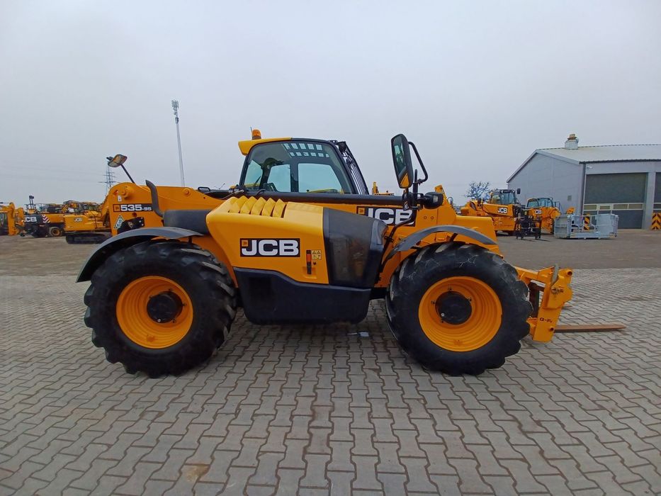 Ładowarka teleskopowa JCB 535-95