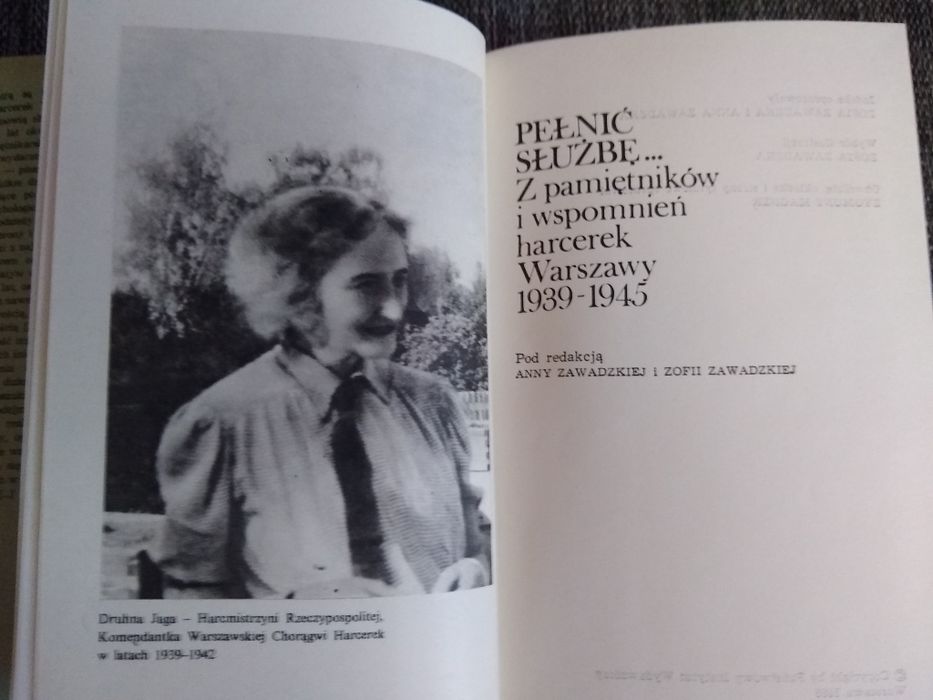 Pełnić służbę - z pamiętników harcerek