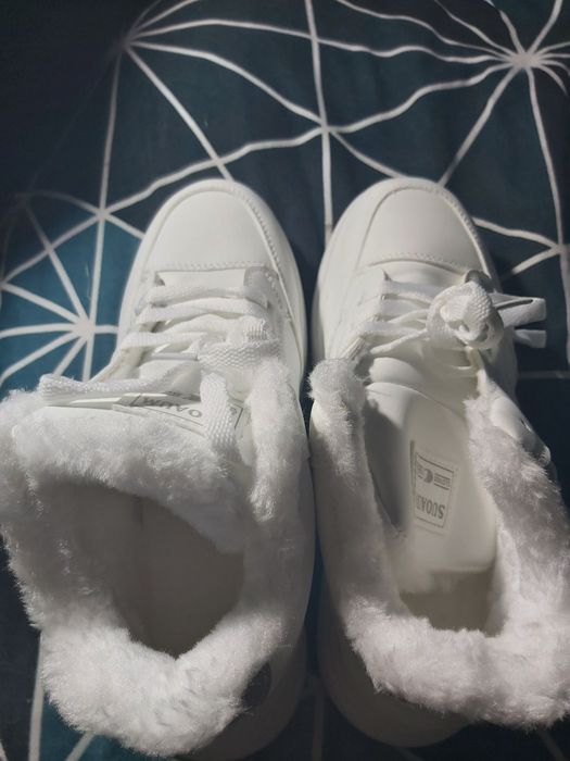 Зимние женские ботинки