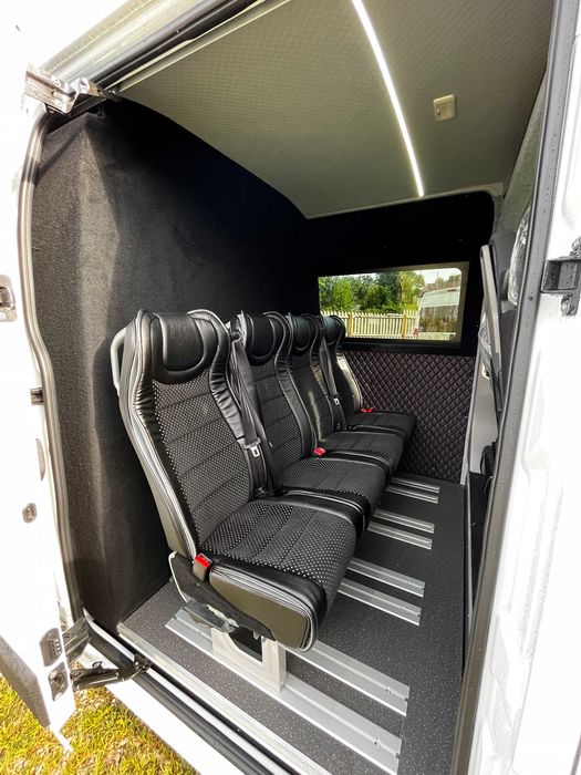 zabudowa busa  - siedzenia,, montaż, homologacja