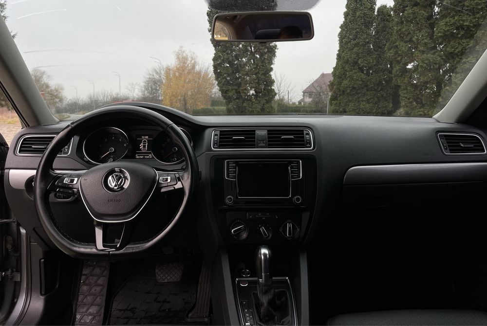 Volkswagen Jetta 2016