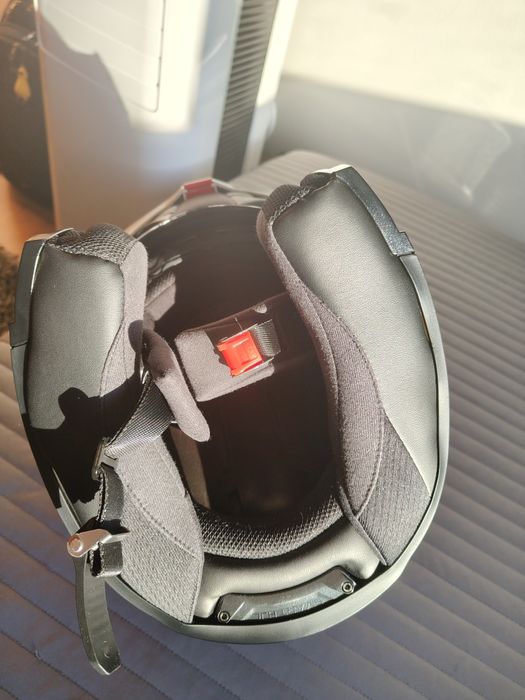 Capacete modular novo, marca HJC.