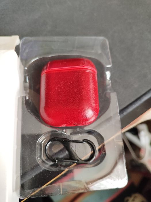 Продам новий чохол для AirPods 1