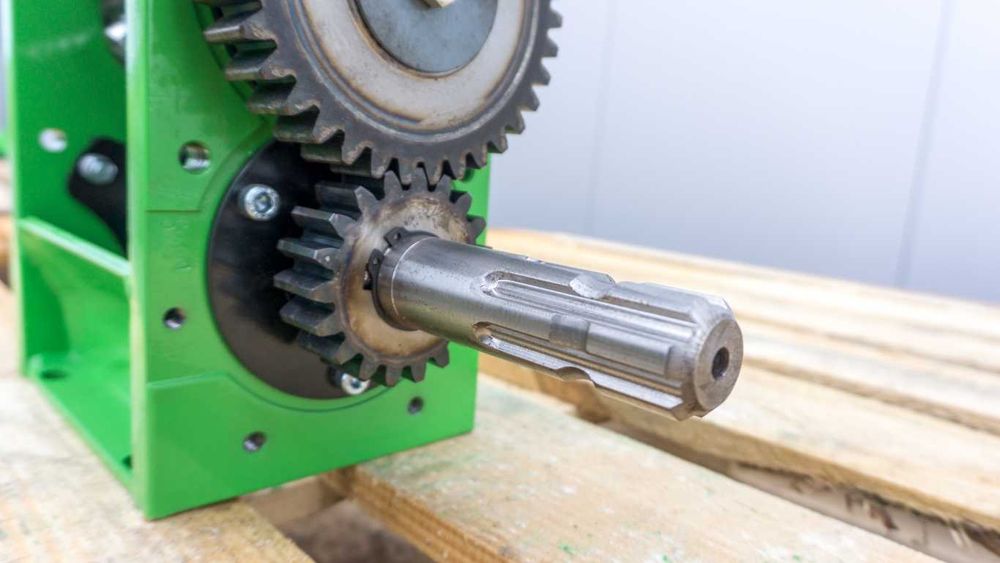 części Mechanizm RĘBAK XR-90 rozdrabniacz do gałęzi