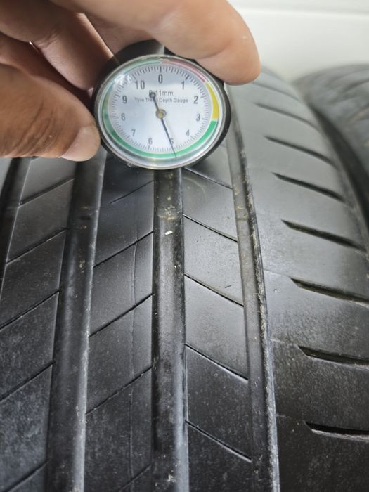 225/50/18 99W Bridgestone