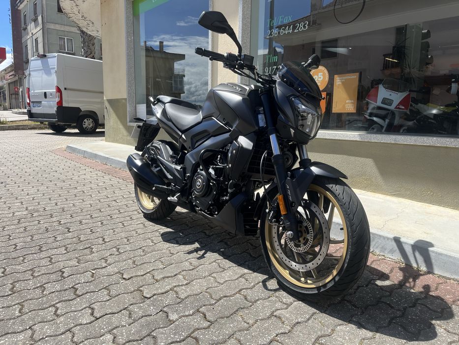 Bajaj Dominar 400