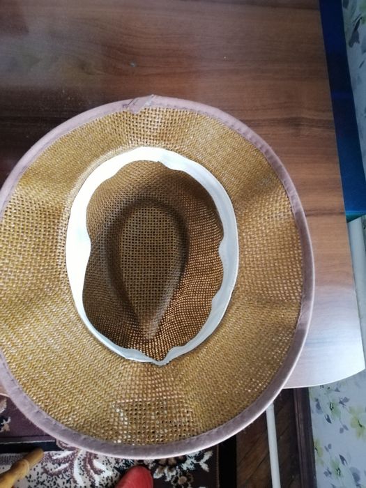 Шляпа оригинальная шляпа