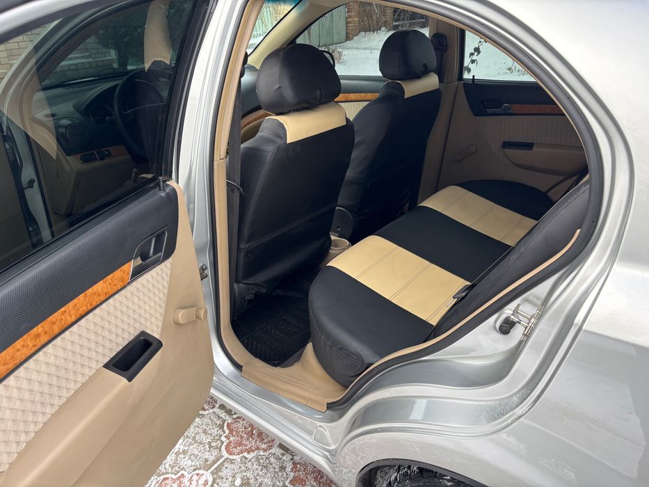 Chevrolet Aveo LT 2009 год