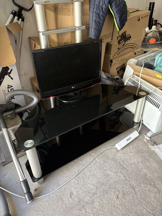 Stollik RTV pod TV