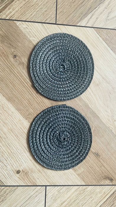 2 poszewki na poduszki + 2 podkładki pod kubek
