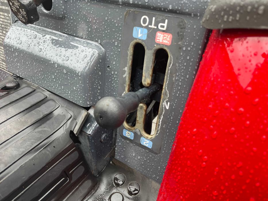 Японський тракторYANMAR AF18D