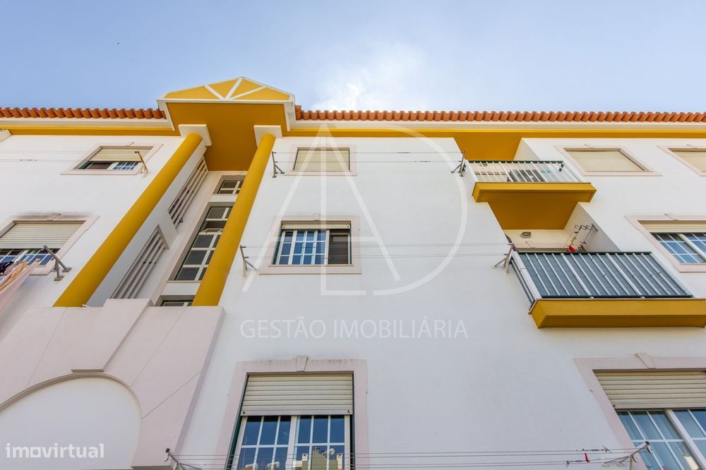 Excelente T2 em Seixal — Seixal, Arrentela E Aldeia De Paio Pires, Setúbal