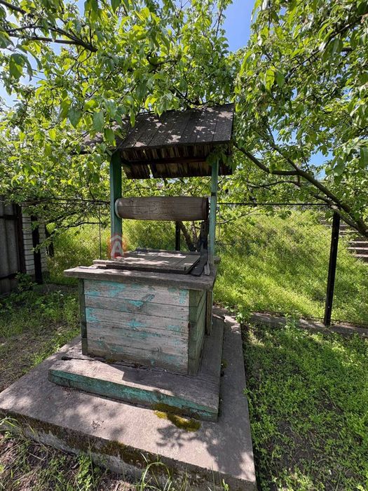 Продаж великого будинку в Карнаухівці