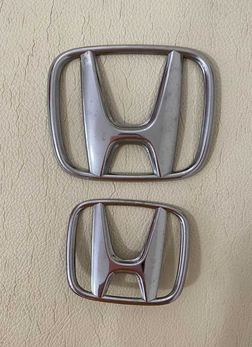 Продам эмблемы Honda оригинал