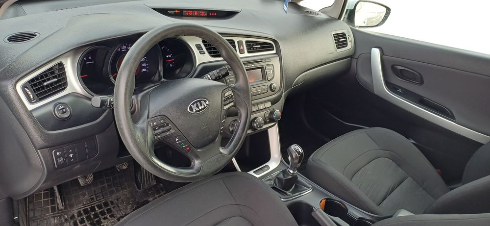 Kia cee'd 1.4 90 KM#mały przebieg#