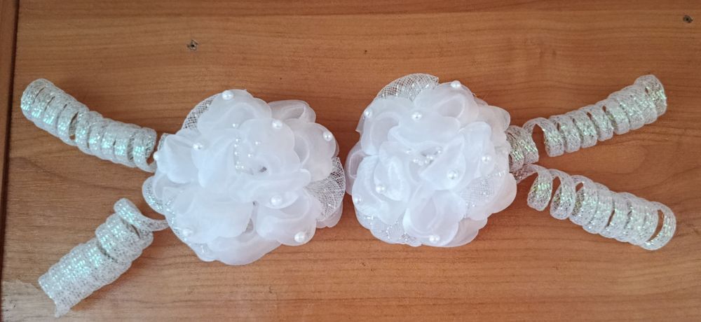 Резинки, банти для волосся.