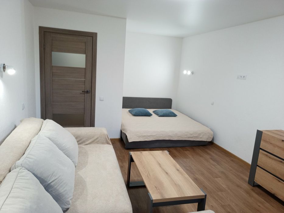 Посуточно 1-к квартира Сити-Центр