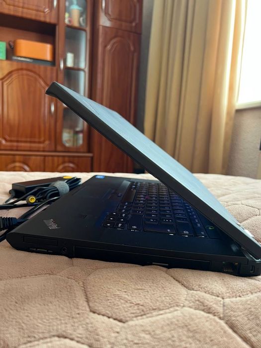 Lenovo ThinkPad T530
Intel Core i7
Оперативна 16Gb