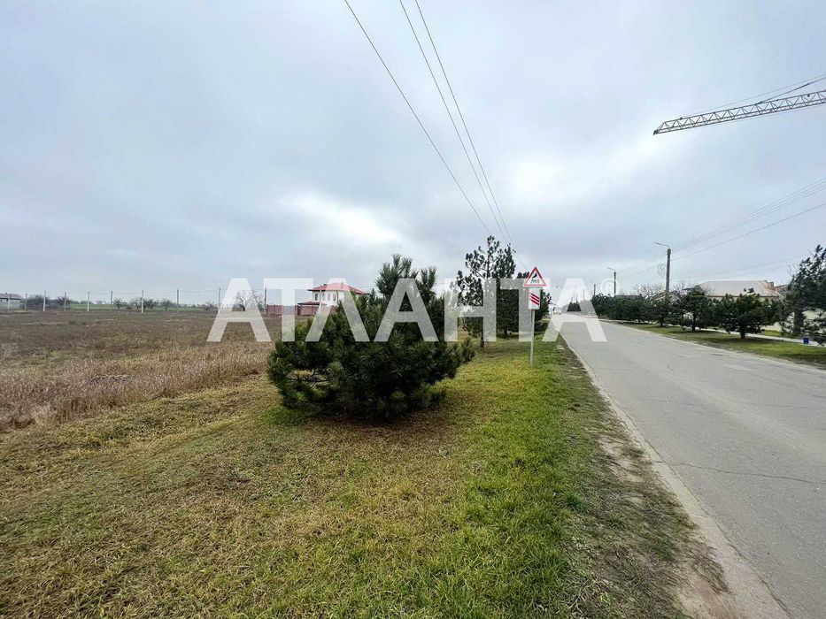 Фасадный участок под бизнес 27.36 сотки в пгт. Таирова