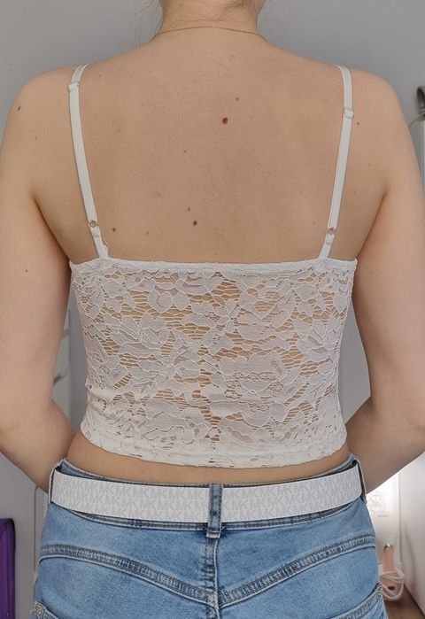 Biała koronkowa bluzka crop top S/36