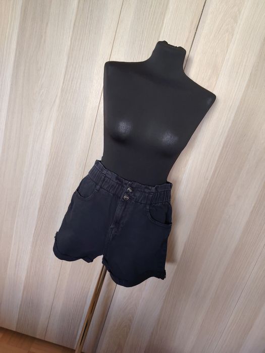 Zara czarne szorty jeansowe wysoki stan 36