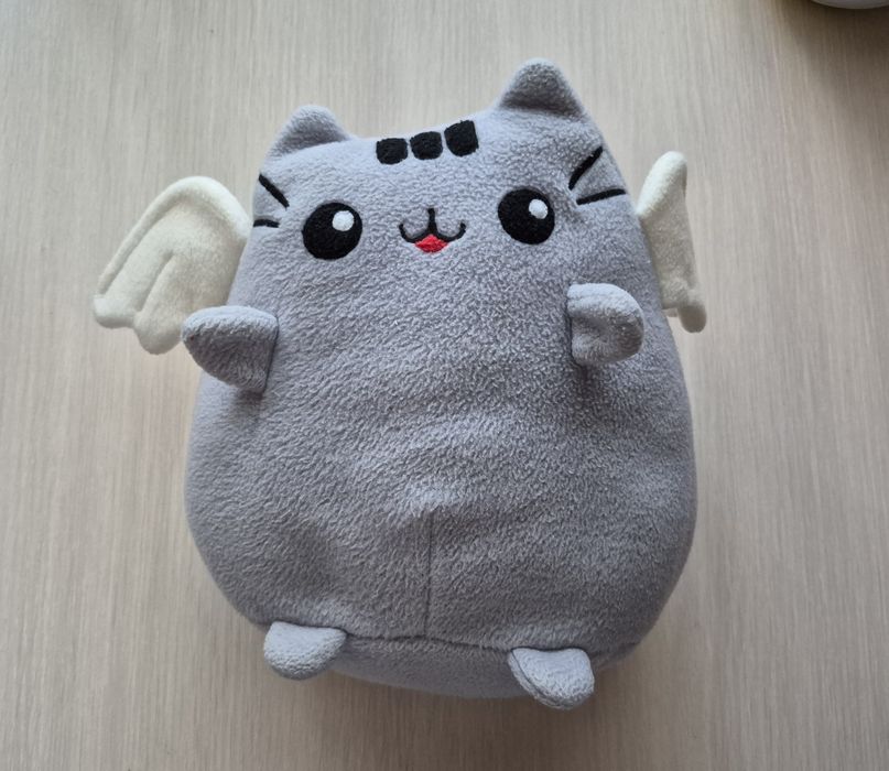 Плюшева іграшка кіт Пушин. Pusheen
