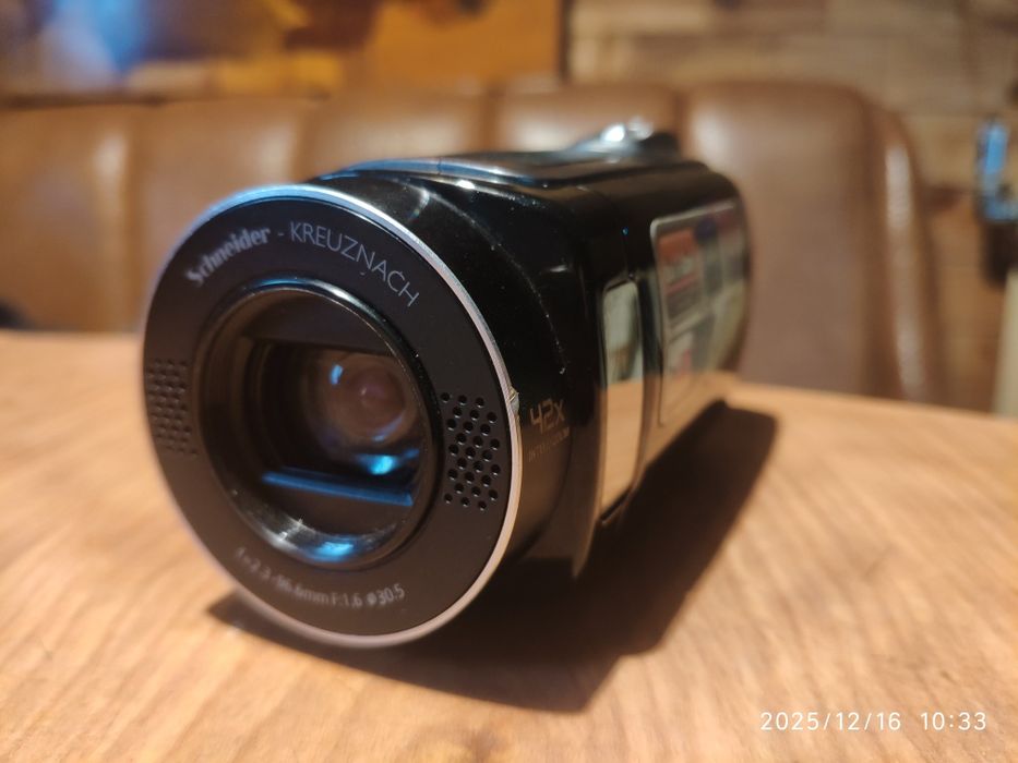 відеокамера Samsung SMX-F30
