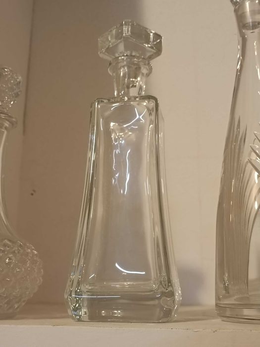 Crystal Bottles with Various Designs64751887660033122