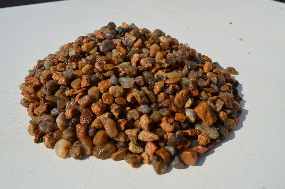 Кварцовий  обкатаний грунт для аквариума . Фракция 5-10 мм 5 кг