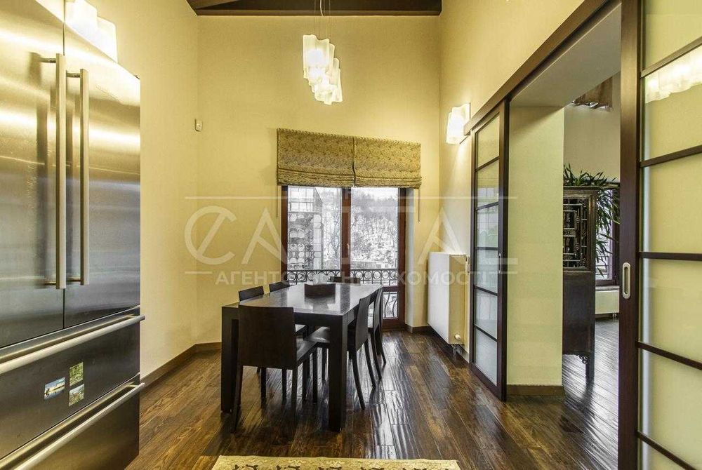 Аренда 4х комн пентхауса на Подоле, ул.Введенская.