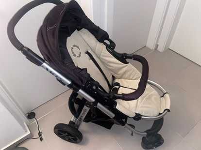 carrinho de bebe com ovo