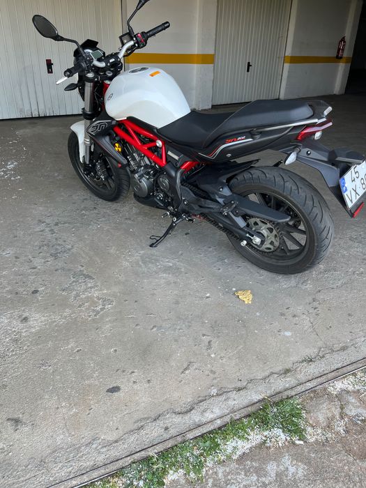 Benelli 302 S como nova