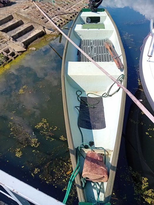 łódka pychówka Riverboat z Nieszawy silnik Mercury 9.9 KM Płock Sochaczew