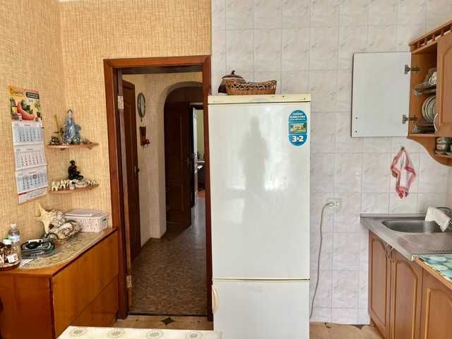 Продаж 3 к. квартири,р-н "Порт",4-й пров.Успенсько-Троїцької,5