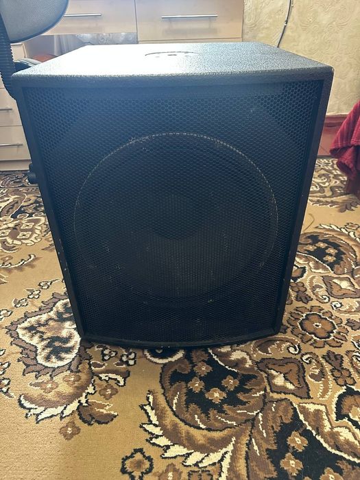 Продам пасивні Сабвуфери 15