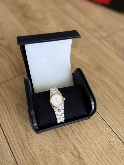 Продається годинник Ferragamo
