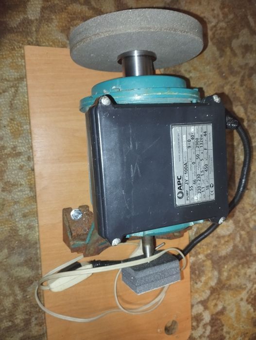 Наждак 1,1квт ,продам