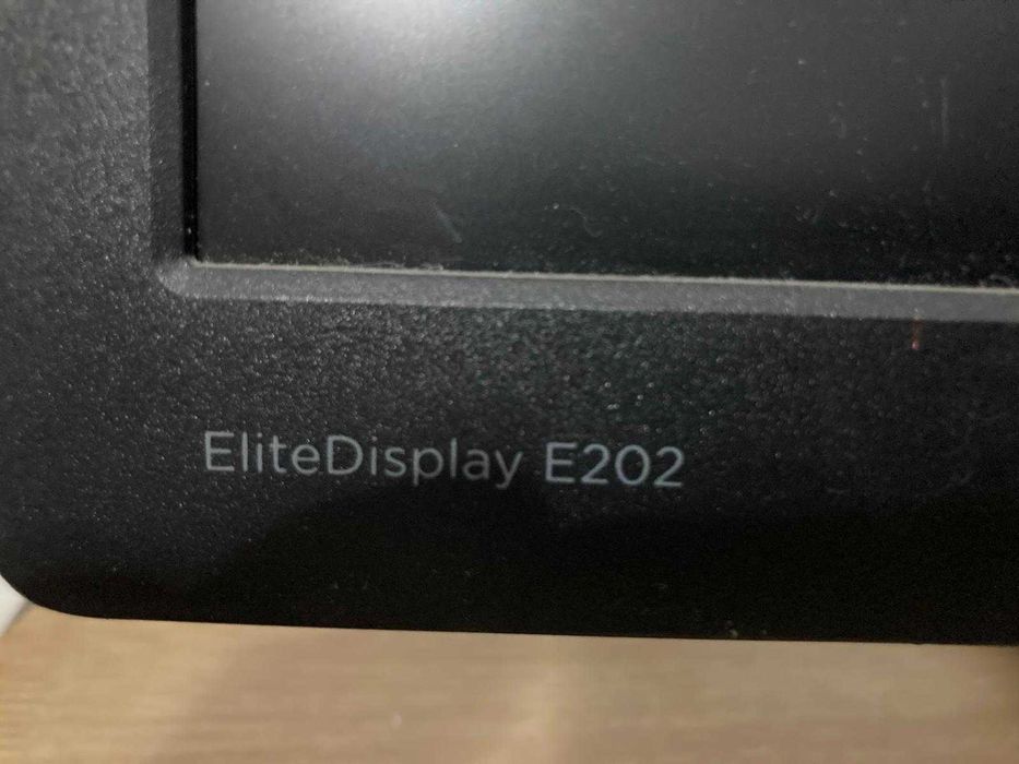 HP EliteDisplay E202 / Teclado / Rato