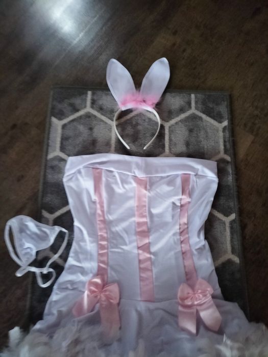 Strój seksowny  Króliczka rozmiar S