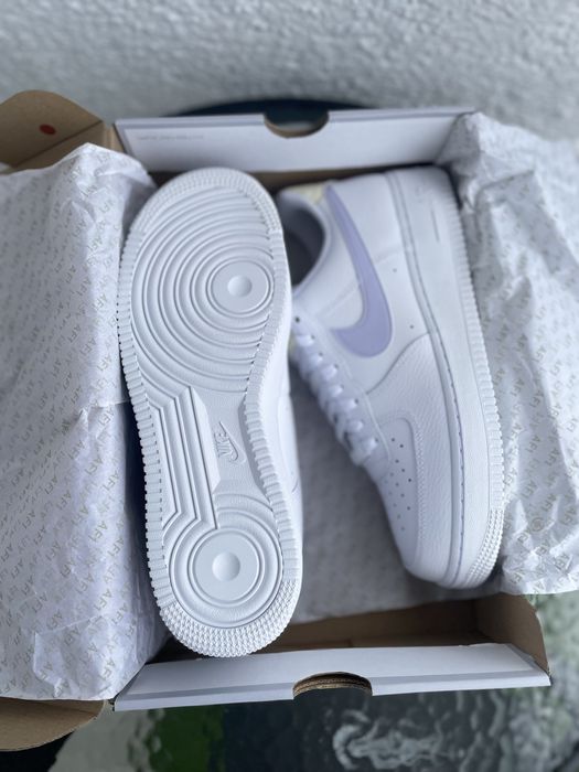 Buty Nike Air Force 1 '07 White/Oxygen Purple r. 43 - nowe, oryginalne
