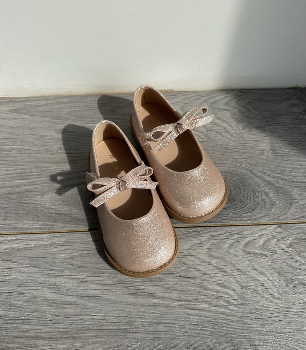 Туфлі дитячі для дівчинки 25 розмір