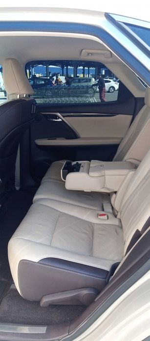 Офіційний Lexus RX 2016