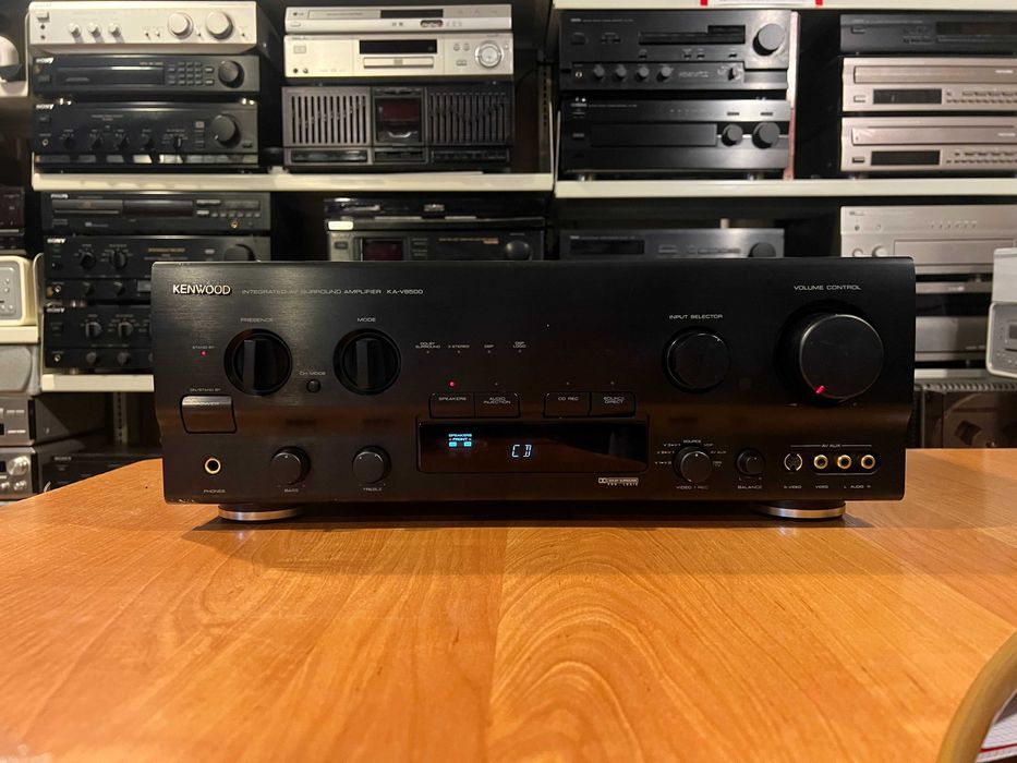 Amplituner Kenwood KA-V8500 Audio Room