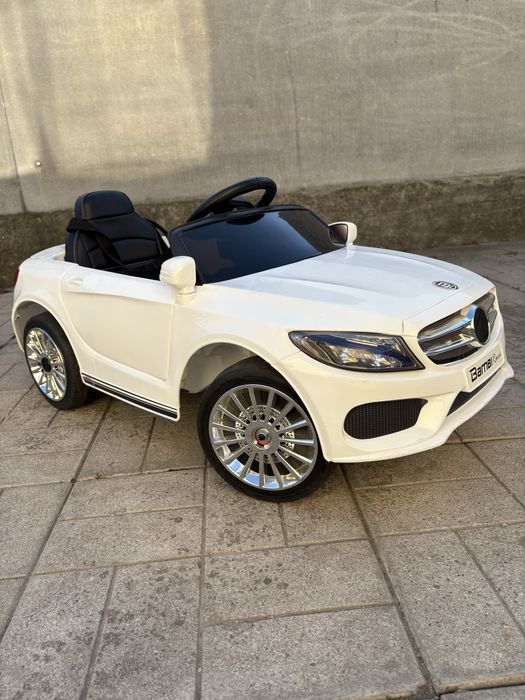 Детский электромобиль Bambi Racer Mercedes S63 AMG.