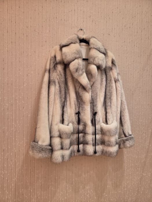 Норкова шуба полушубок SAGA MINK Італія скандинавська норка