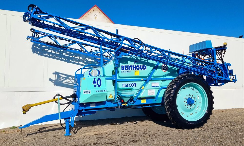 Opryskiwacz Berthoud Maxor  plus 27m/24m/21m/15m 4000l wlasna hydrauli