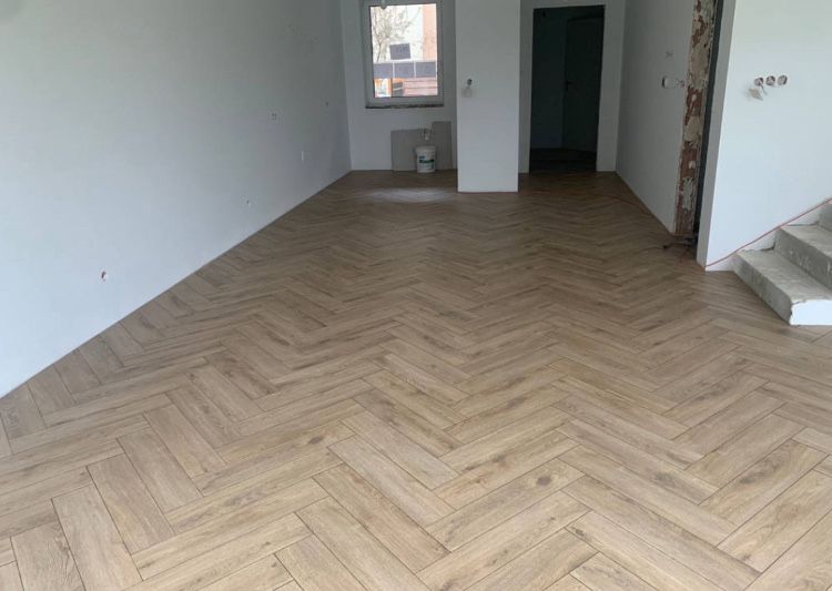 Remonty wykonczenia Malowanie Hydraulika Szpachlowanie Plytki Panele