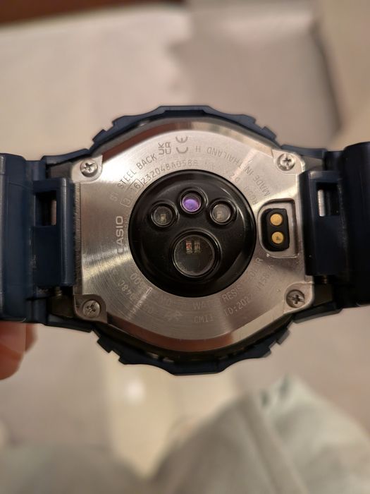 Casio G-Shock DW-H5600 com monitor de frequência cardíaca