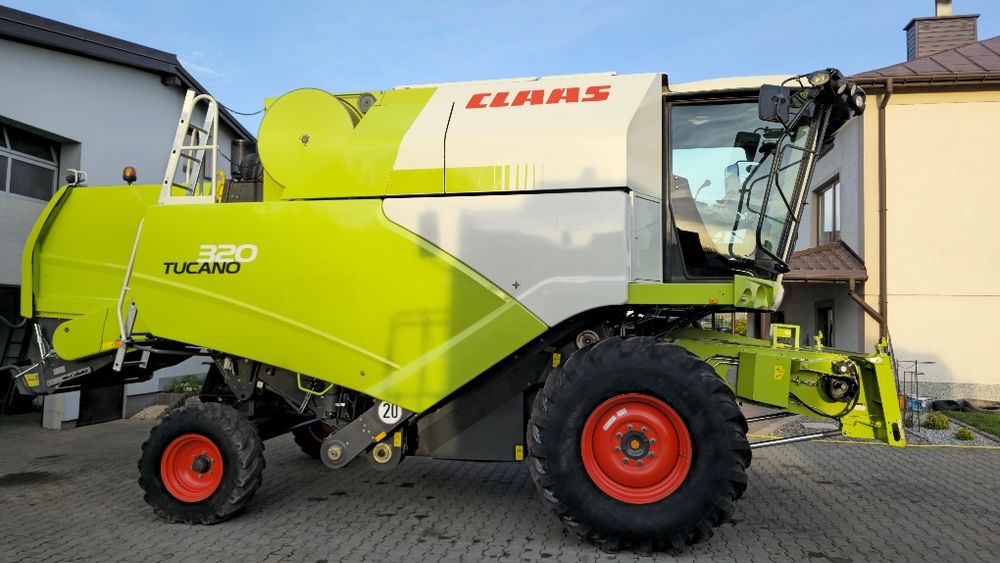 Claas Tucano 320  Super Stan Niemcy