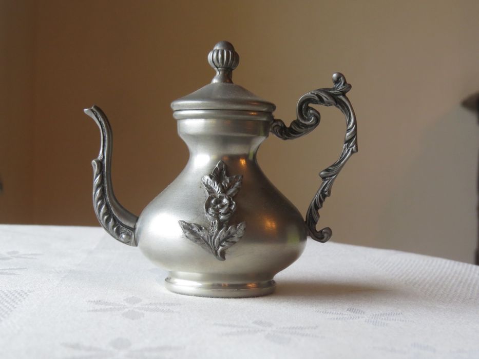 Peças em estanho 95% e 97%